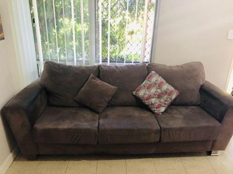 3 seater & 2 seater Couch