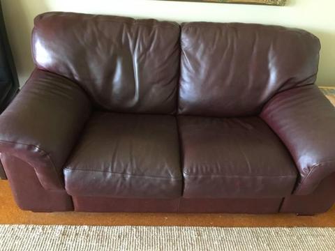 Italian Leather Lounge suite two seater. Good condition. Dimensio