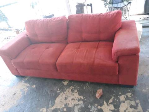 Free red Sofa