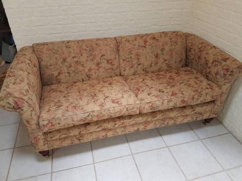 Three seater couch in immaculate condition