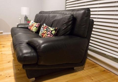 Leather Lounge Black Leather 3 Seater Great Condition