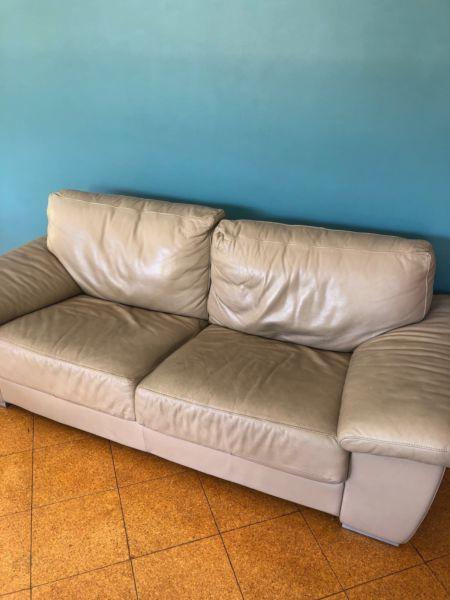 2 seater leather sofa $50 if picked up today