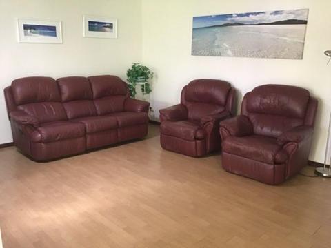 5 seater leather lounge suite