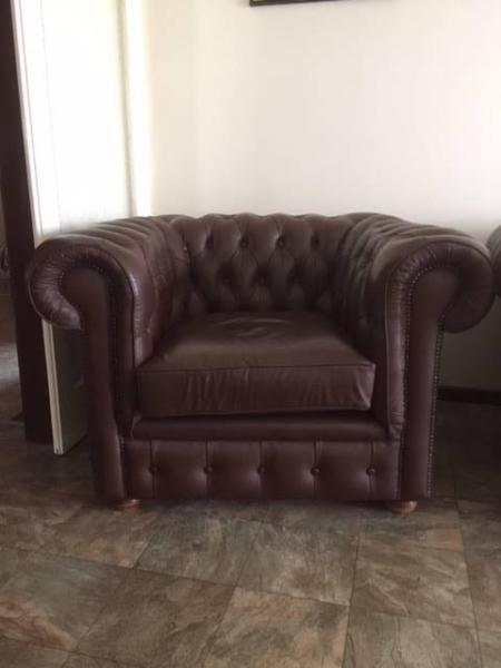 Chesterfield Lounge - Leather