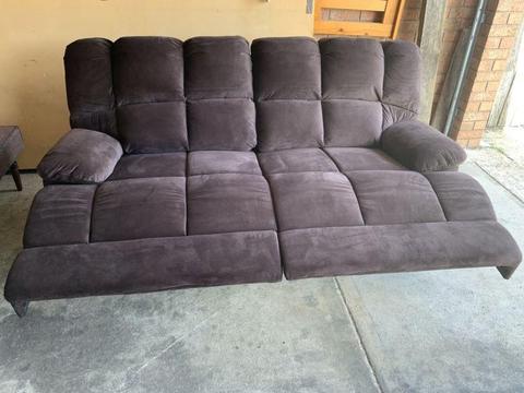 BRANDNEW SOFA AND RECLINERS