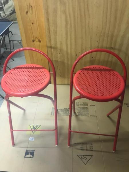 Red stools