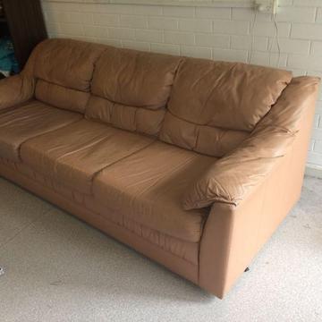 Leather couch 3seats 2x armchairs