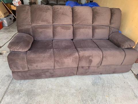 3 SEATER SOFA WITH RECLINERS
