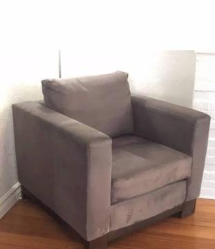 Freedom 2 seat sofa & 2 armchairs - Good Used Condition