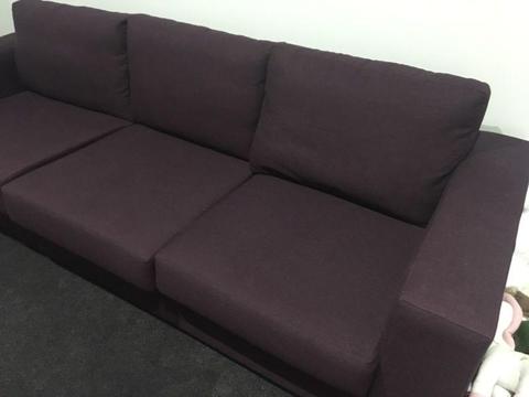 Couch 3.5 seater excellent condition