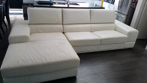 Wanted: White leather couch
