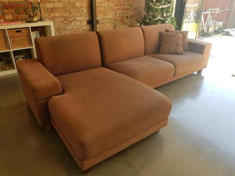 Freedom couche with chaise