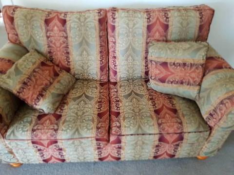 2 seater Couch
