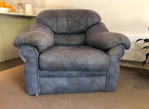 Sofas: 3 seater 2 single seaters