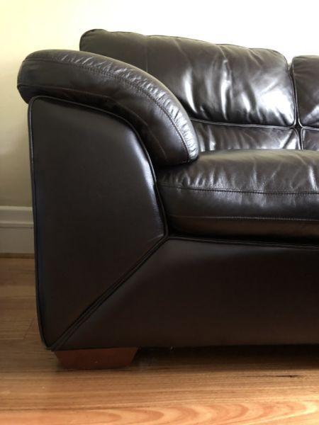 Quality leather sofa - black