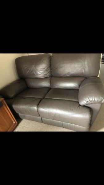 2 seat leather recliner