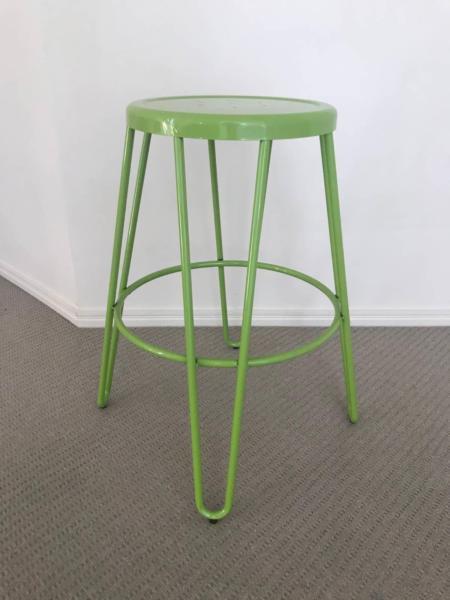 3 Green bar stools great condition