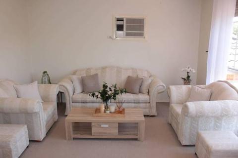 Sofa set - excellent condition