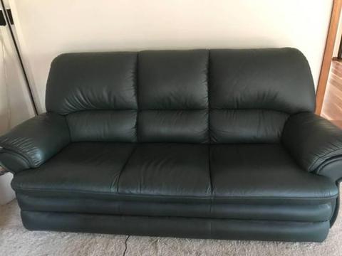 Leather Lounge Suite 3 Seater w/- 2 Recliner Chairs Color Green
