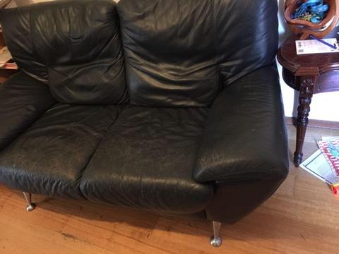 A set of leather sofa
