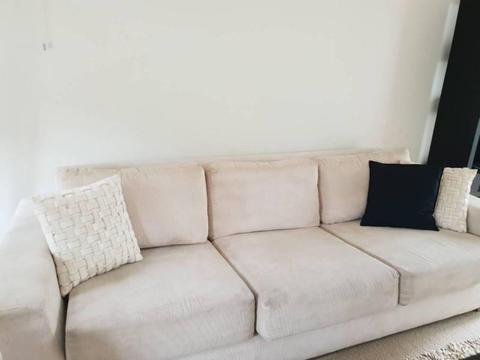 5 seater couch cream