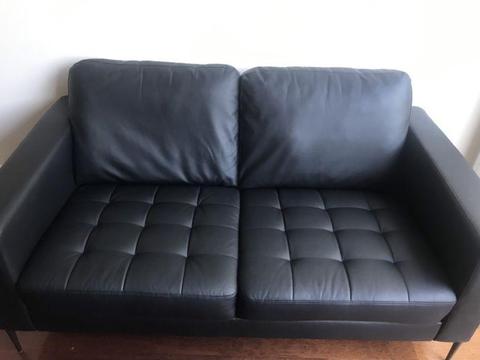 2 seater fantastic furniture pleather couch