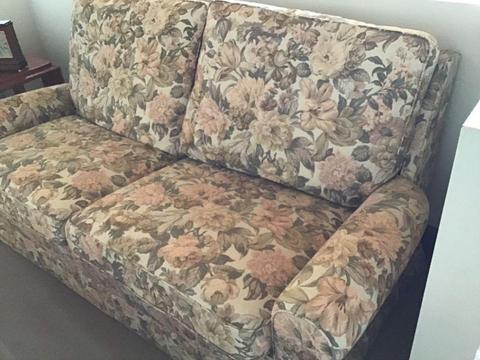 2x 2 seater couches with matching ottoman