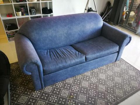 Blue Futon / couch bed