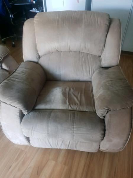 3 seat reclining reclining couch