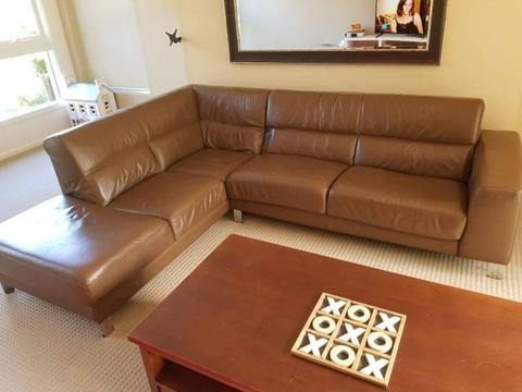 (SOLD) Selling Nick Scali Brown Leather Couch/Lounge Suite