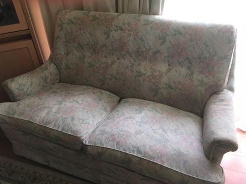 Lounge Room Set; x2 sofa's & 2 arm chairs FOR QUICK CHEAP SALE
