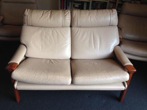 Classic Tessa leather sofa, 2 seater