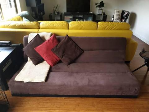 Sofa bed for pick up