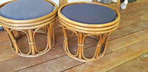 2x Beautiful in immaculatr condition VINTAGE stools seats as seen
