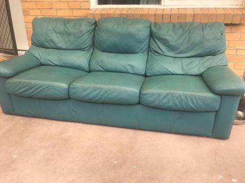 FREE Leather Lounge Suite