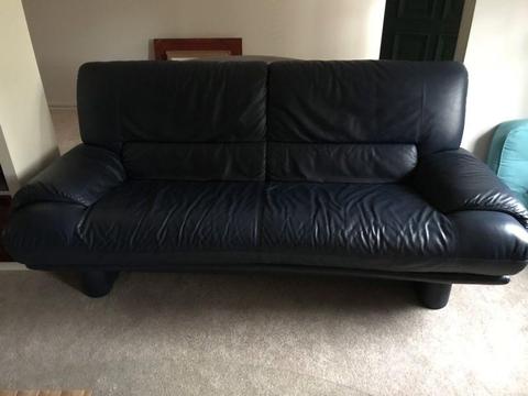 6 seater family leather lounges