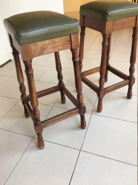 Bar stools x2