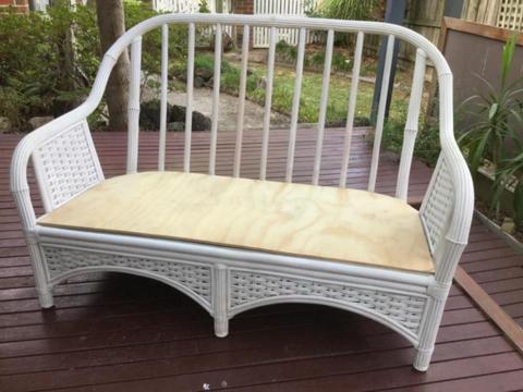 Gary Masters Quality Rattan 2 seater white wash Florida Couch