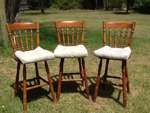 Bar stools 3