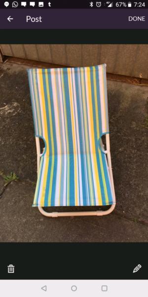 Kids beach/deck chair