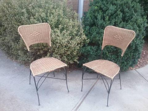 Outdoor Chairs/Seating