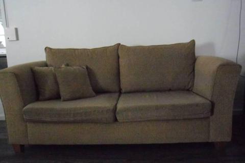 TWO SEATER LOUNGE