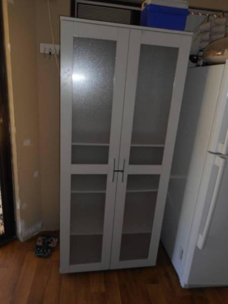 Cupboard linen/pantry/extra storage