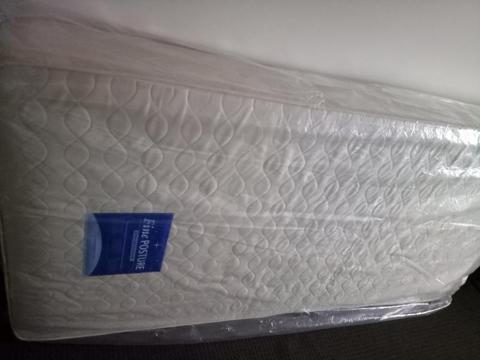 Brand new single mattress $ 90
