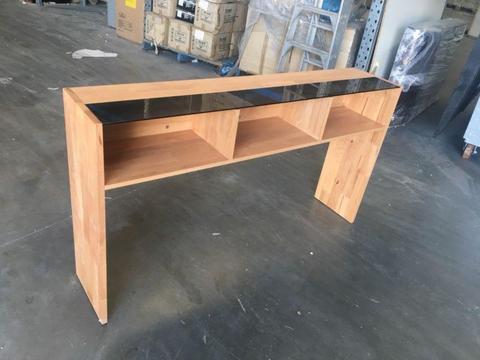 Urban hall table solid wood