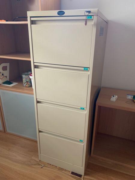 Wanted: Filing cabinet