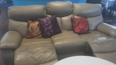Lounge & Sofa