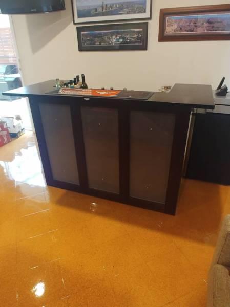 Timber bar for games room or entertaining area, $400ono