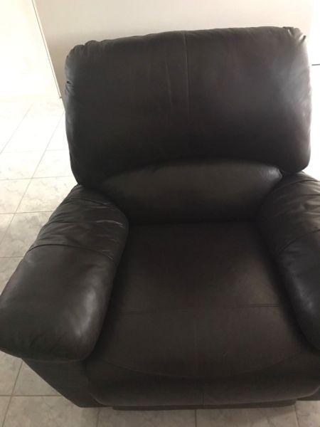2 chocolate brown leather recliner chairs