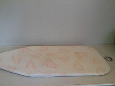 Small ironing board for table